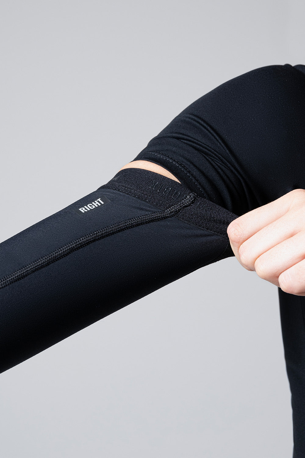 Manguitos Ligeros Termicos Haru 2.0 Gobik Unisex Pitch Black #4